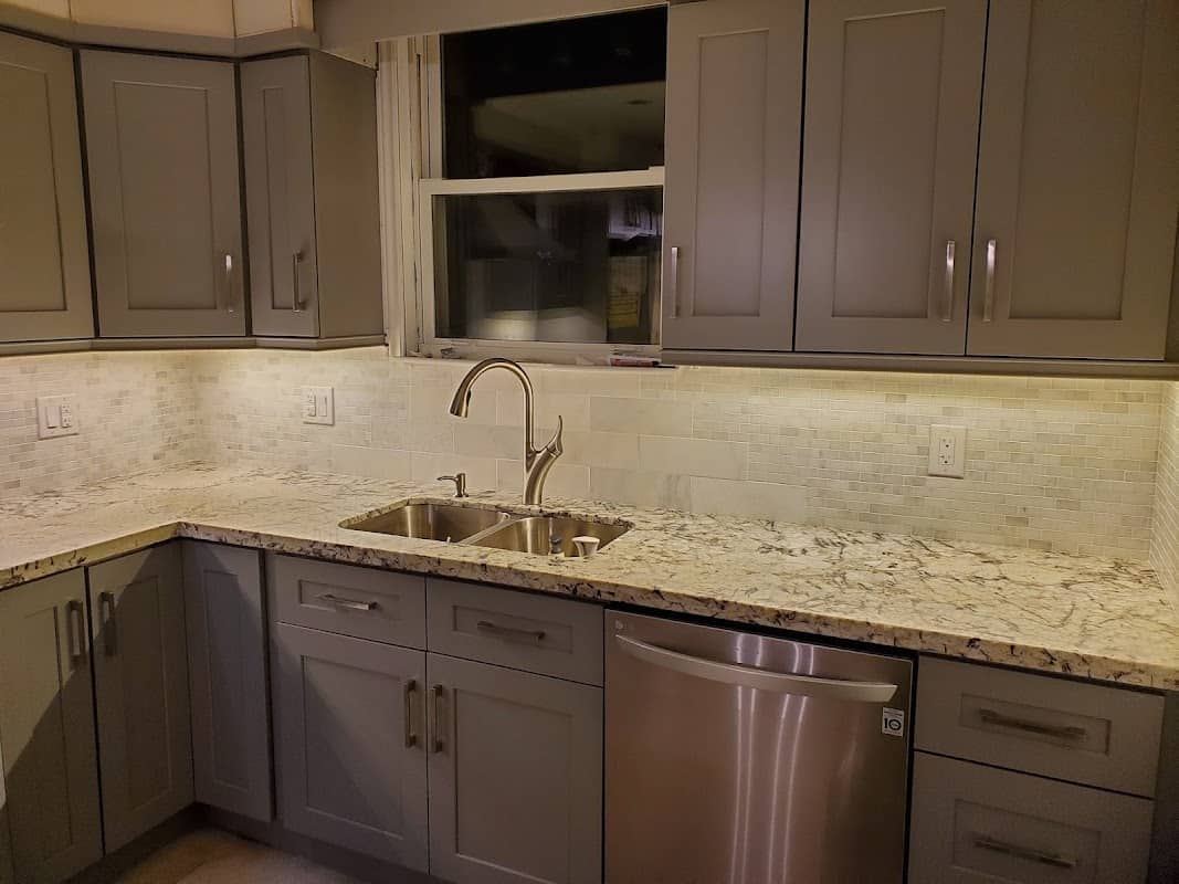 AKR Cabinets & Granite Inc, cabinet and countertop installation in Burlington