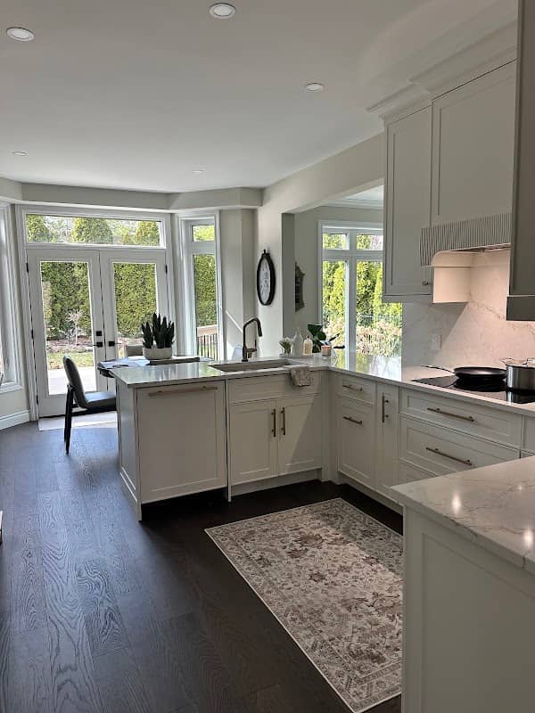 Aroma Kitchens & Baths Inc., kitchen renovation in Oakville