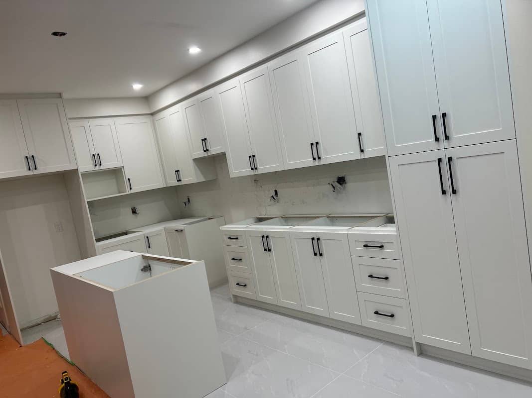 Auspice Kitchen & Bath | We’re experts in creating beautiful bespoke kitchens and bathrooms. |Kitchen cabinet| Countertop|, kitchen renovation in Vaughan