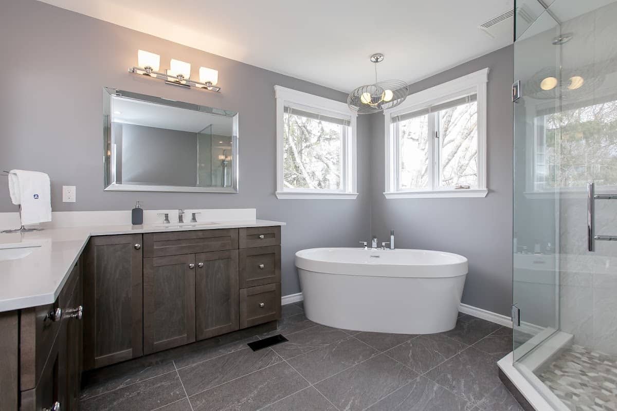 Bathrooms 2 Go Inc., kitchen renovation in Burlington