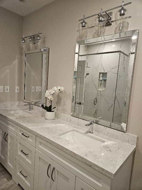 Bathrooms 2 Go Inc., kitchen renovation in Burlington, image 2