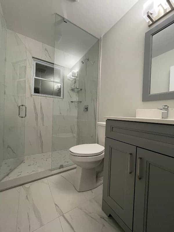 Bathrooms 2 Go Inc., kitchen renovation in Burlington, image 3