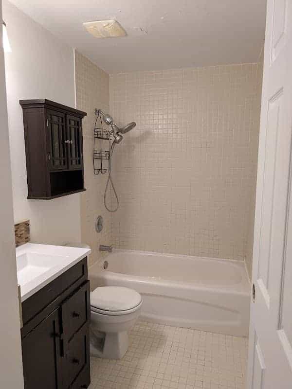 Browning Renovations : Kitchen & Basement Renovation Pickering | Bathroom Renovation & Drywall Installation Pickering, kitchen renovation in Pickering, image 2
