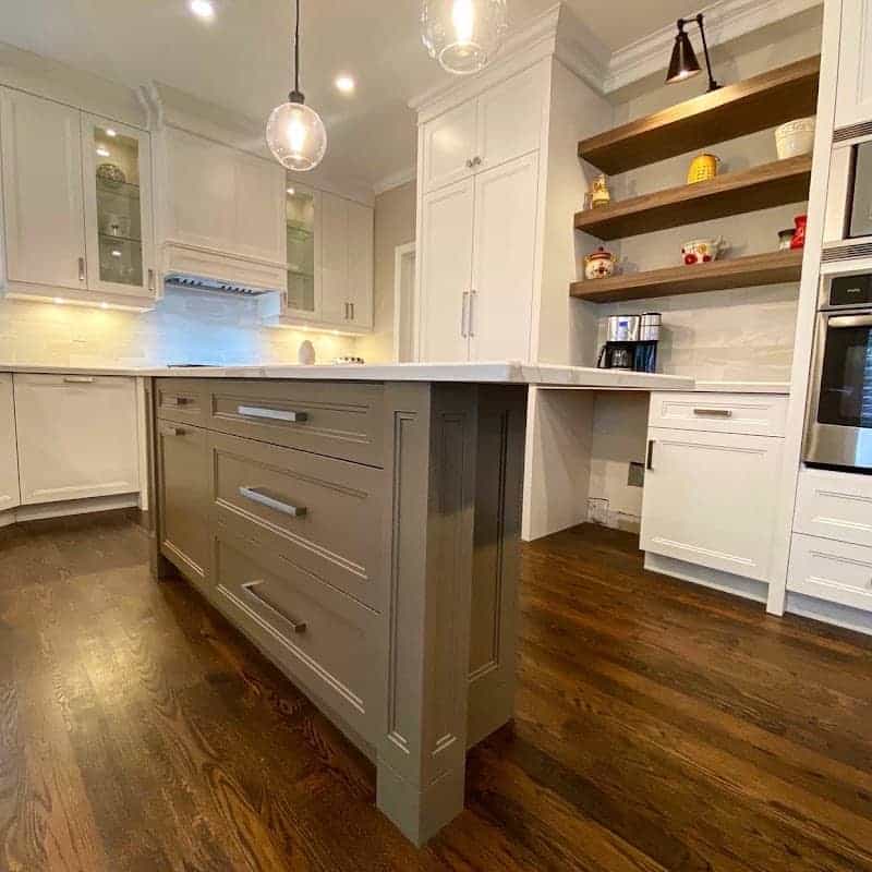 Casablanca Kitchens Inc, cabinet and countertop installation in Vaughan, image 3