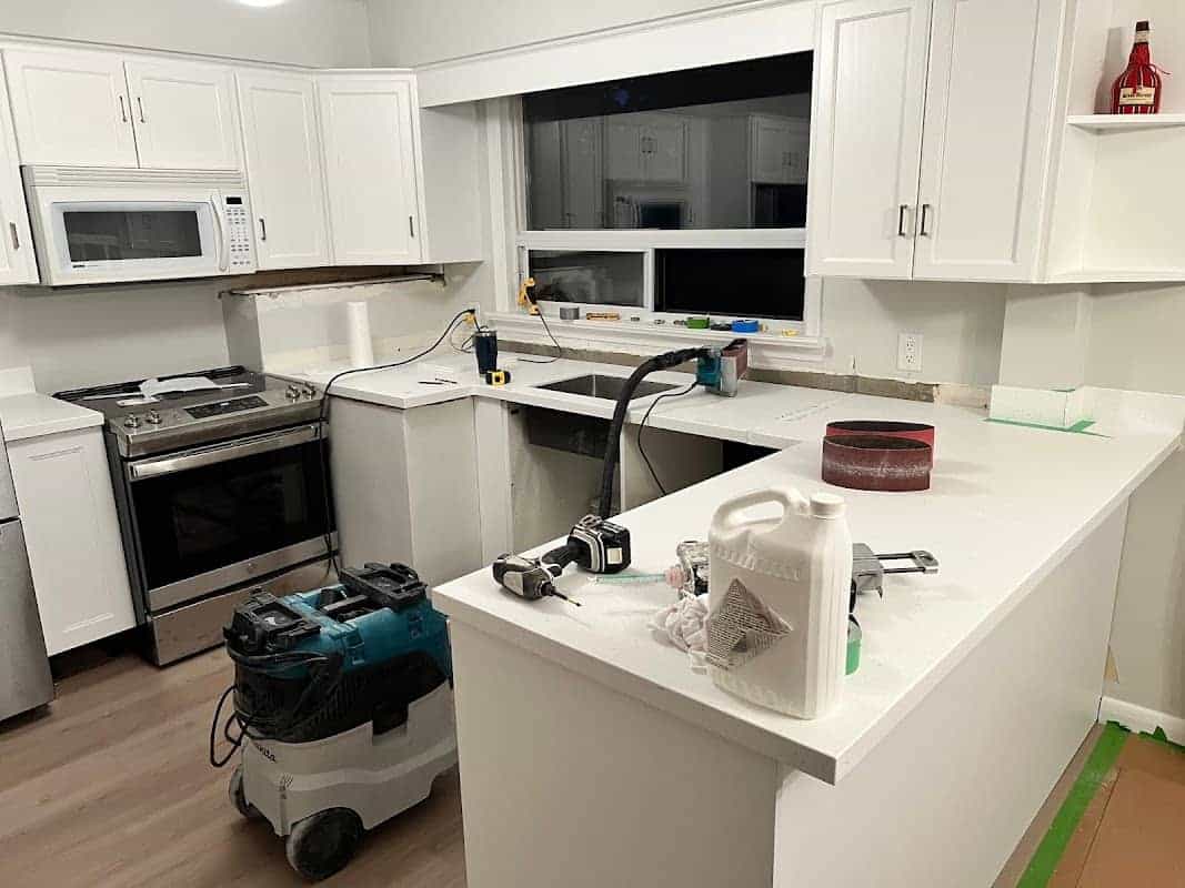 Custom Countertops & More, kitchen renovation in Burlington, image 3