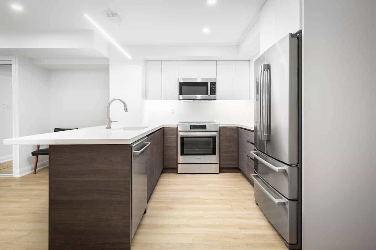 Devix Kitchens Factory Showroom, kitchen renovation in Etobicoke, image 2