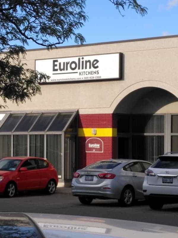 Euroline Kitchens, kitchen renovation in Mississauga, image 2