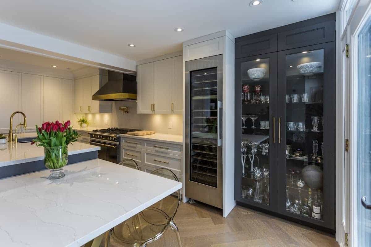Florentine Kitchens Inc., cabinet and countertop installation in Scarborough, image 3