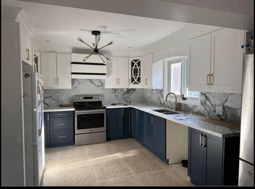 Gallery kitchens & countertops, kitchen renovation in Brampton, image 3