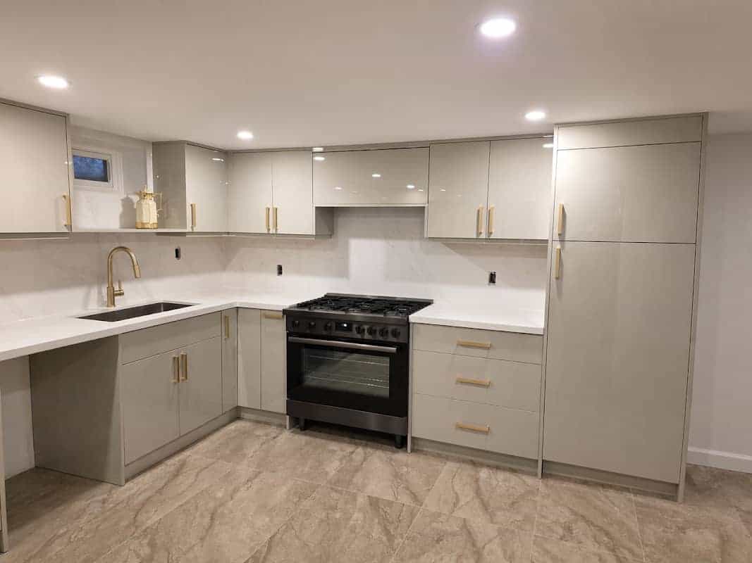 GTA Custom Kitchen Cabinets, cabinet and countertop installation in Mississauga, image 3