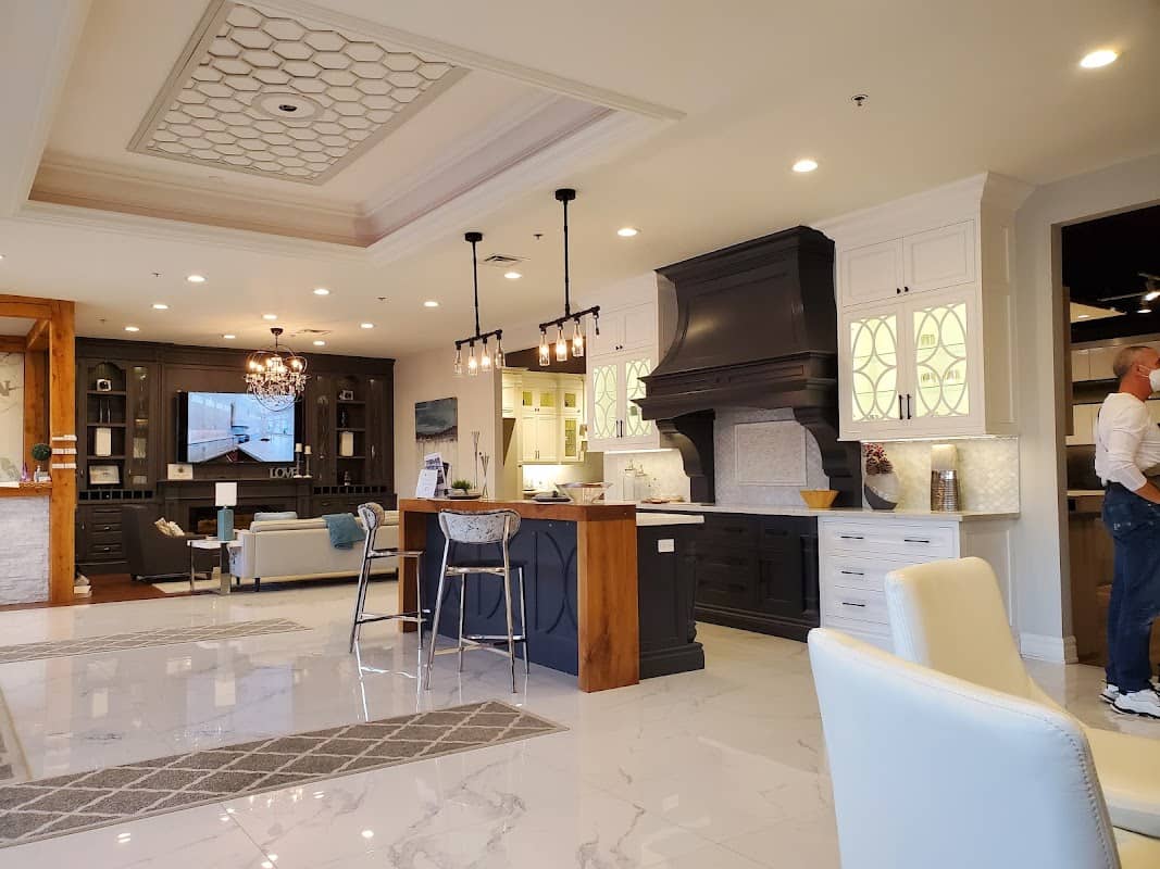J H Kitchen Cabinets Ltd, cabinet and countertop installation in Richmond Hill