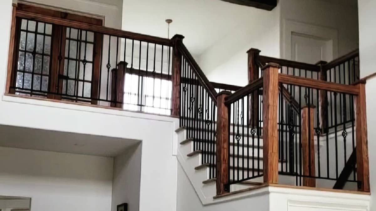 JMF Custom Wood Features General Contracting Inc., cabinet and countertop installation in Whitby