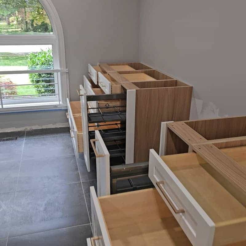 Josh Kitchen Cabinets Quartz 厨房橱柜&石材台面, cabinet and countertop installation in Mississauga, image 3