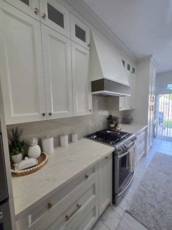 Kitchen Cabinets Express, cabinet and countertop installation in Markham, image 2