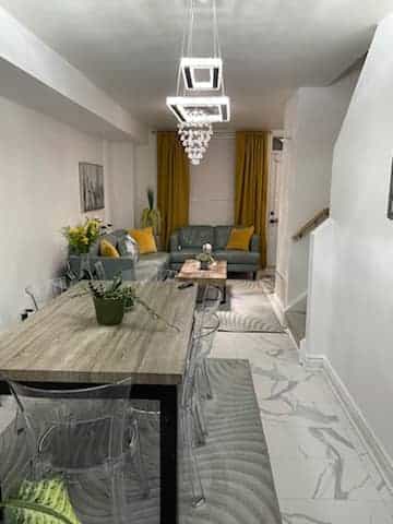 Kitchen Tailors, kitchen renovation in Vaughan, image 3