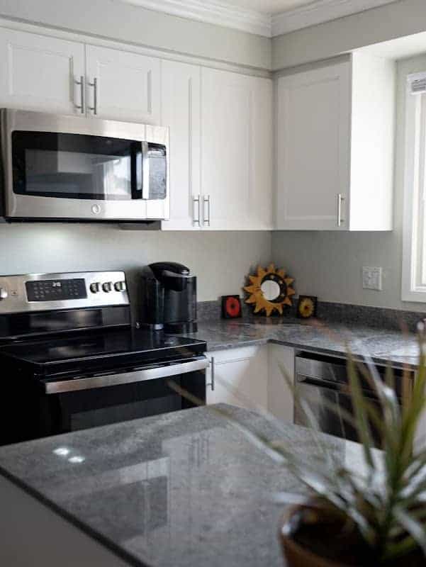 KitchenWholesale, cabinet and countertop installation in Vaughan, image 2
