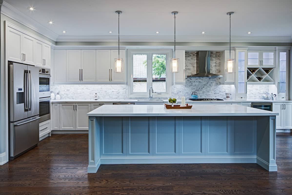 Lucvaa Kitchens of Halton, kitchen renovation in Burlington