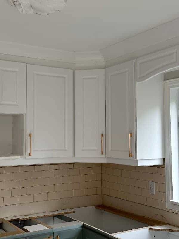 Luxury Kitchen Cabinets, kitchen renovation in Brampton, image 3