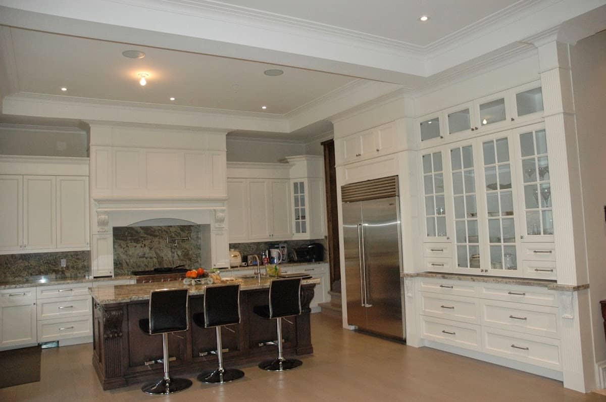 Malaj Cabinetry, cabinet and countertop installation in Pickering