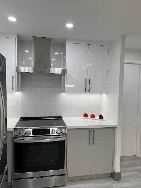 Maple One Kitchen & Bath Inc, cabinet and countertop installation in Brampton, image 3