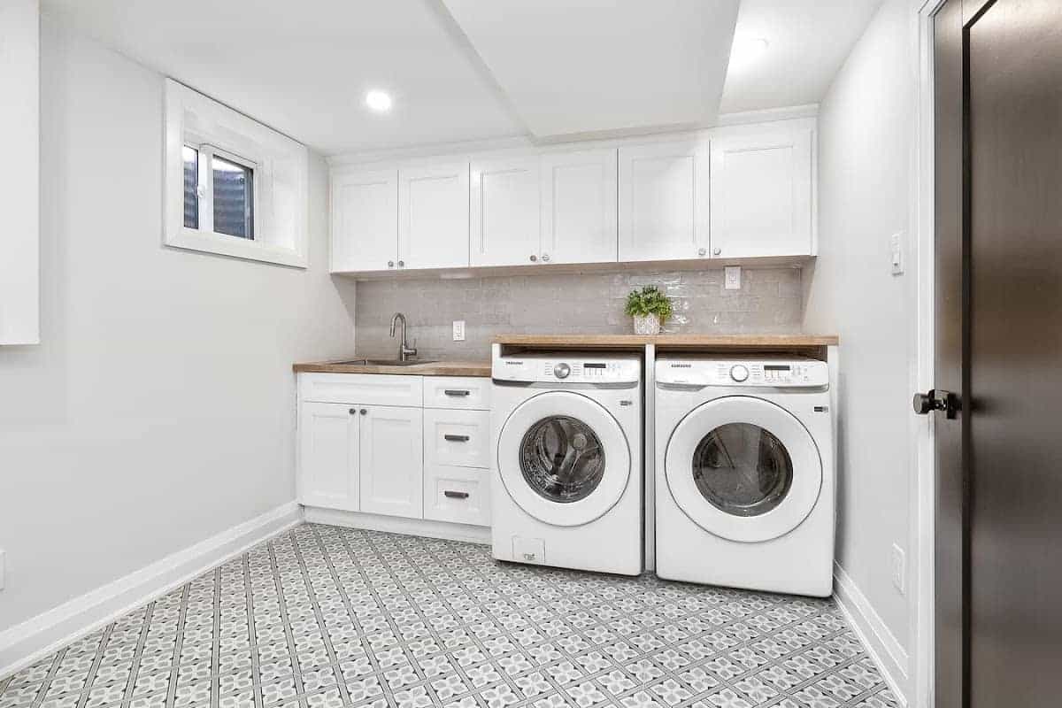 Maplegrove Kitchen + Bath, kitchen renovation in Oakville, image 2