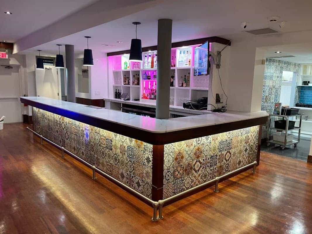 Markham Granite And Marble, countertop installation in Markham, image 3