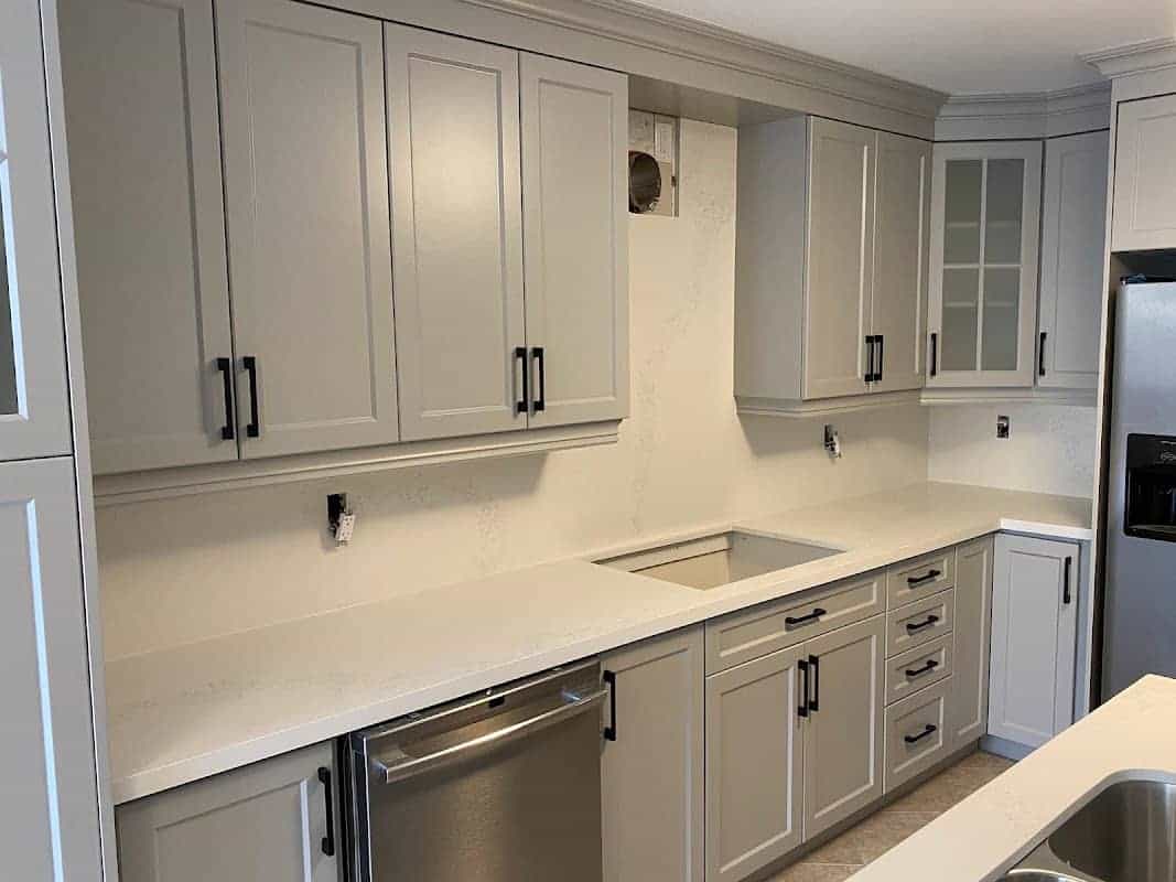 MGR Wood Finishing LTD., kitchen renovation in Brampton, image 2