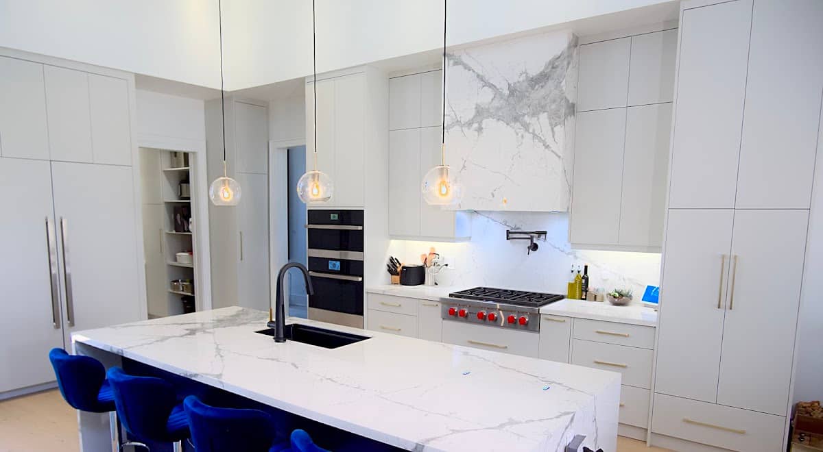 Ming Kitchen Cabinets - Richmond Hill Showroom & Factory Direct, cabinet and countertop installation in Richmond Hill