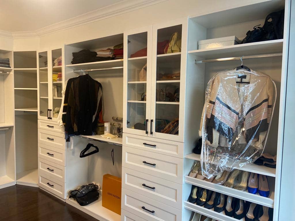 Monaco cabinet, cabinet and countertop installation in Richmond Hill