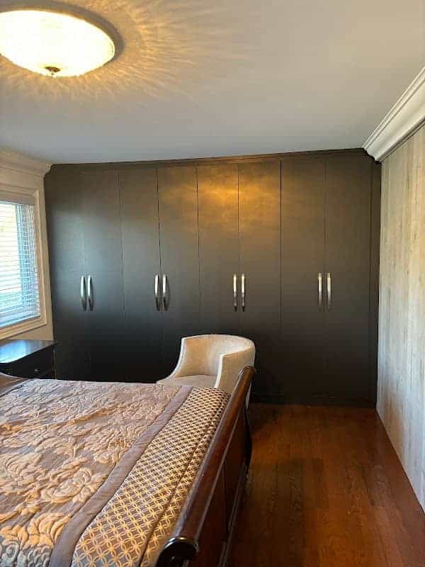 Monaco cabinet, cabinet and countertop installation in Richmond Hill, image 2