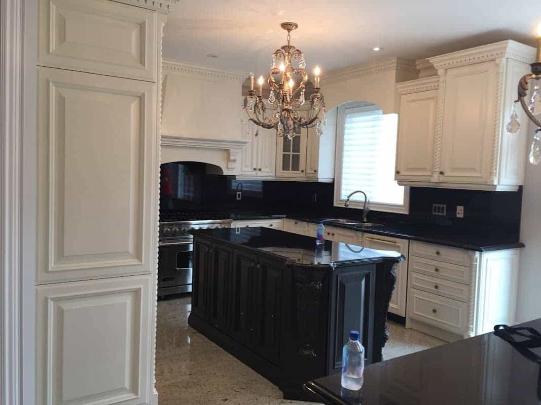 Pine Valley Kitchen Refacing, kitchen renovation in Vaughan, image 3