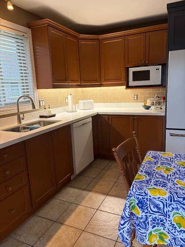 Pivot Kitchen and Cabinetry, kitchen renovation in the GTA, image 2