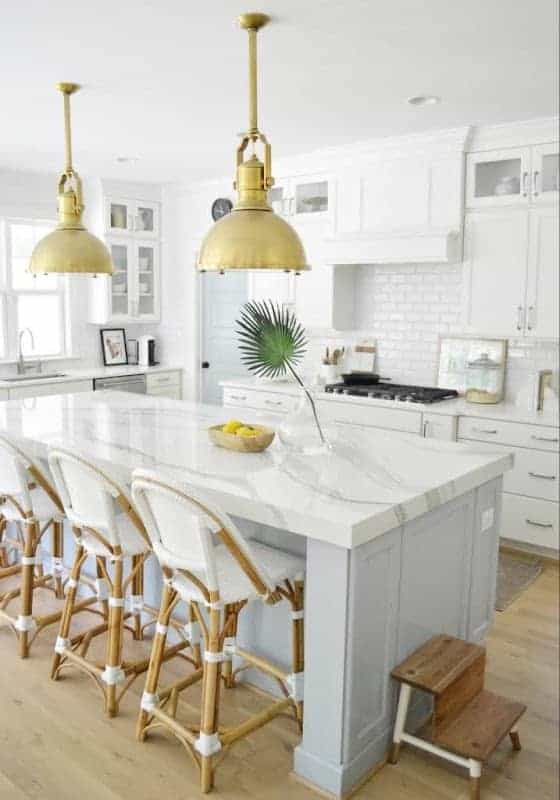 Quartz Countertops International, kitchen renovation in Mississauga, image 3
