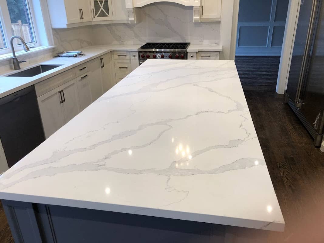 Quartz Countertops International, kitchen renovation in Willowdale