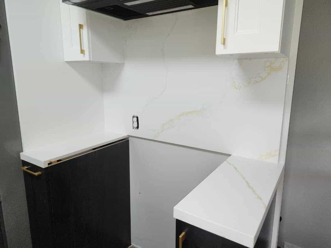 Queen‘s Marble & Granite, countertop installation in Pickering, image 2