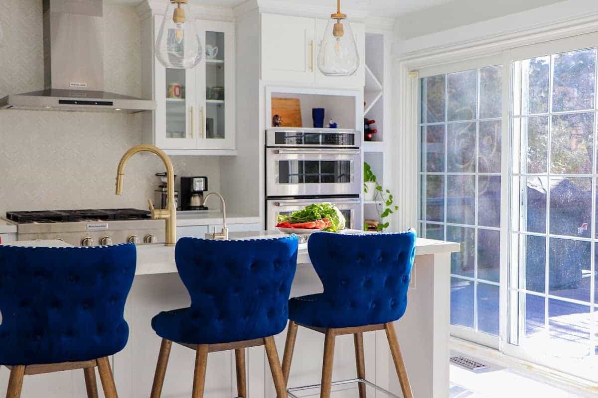 RockWood Kitchens, cabinet and countertop installation in Mississauga, image 2