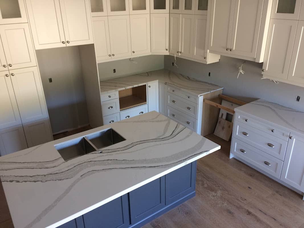 ROYAL STONE GALLERY INC, granite countertops in Burlington