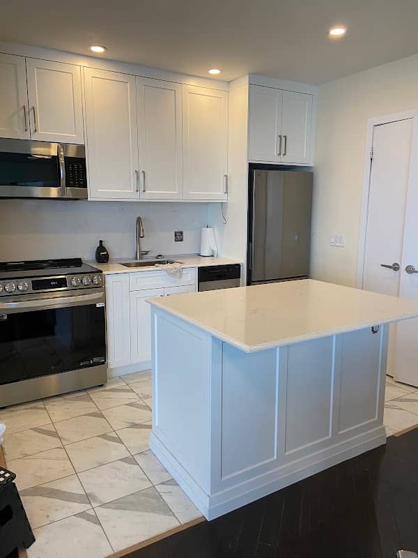 Symphony Kitchens, cabinet and countertop installation in Etobicoke