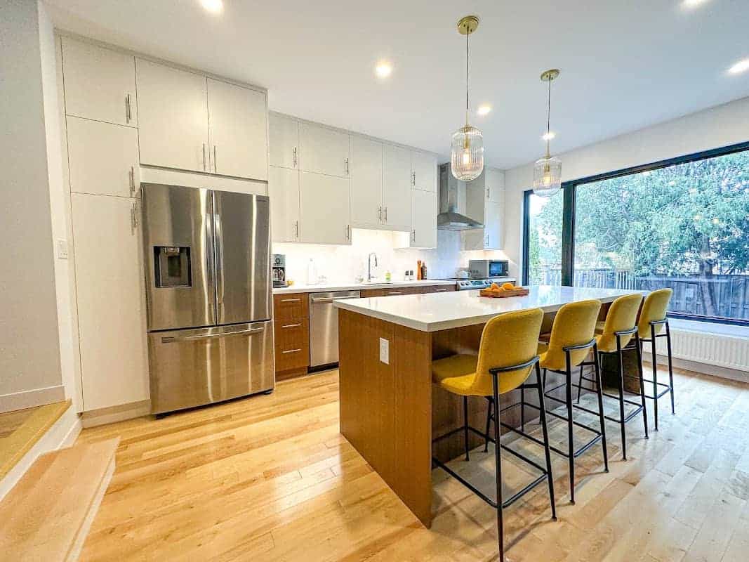 T-Bee's Kitchens, kitchen renovation in Bloor West Village, image 3