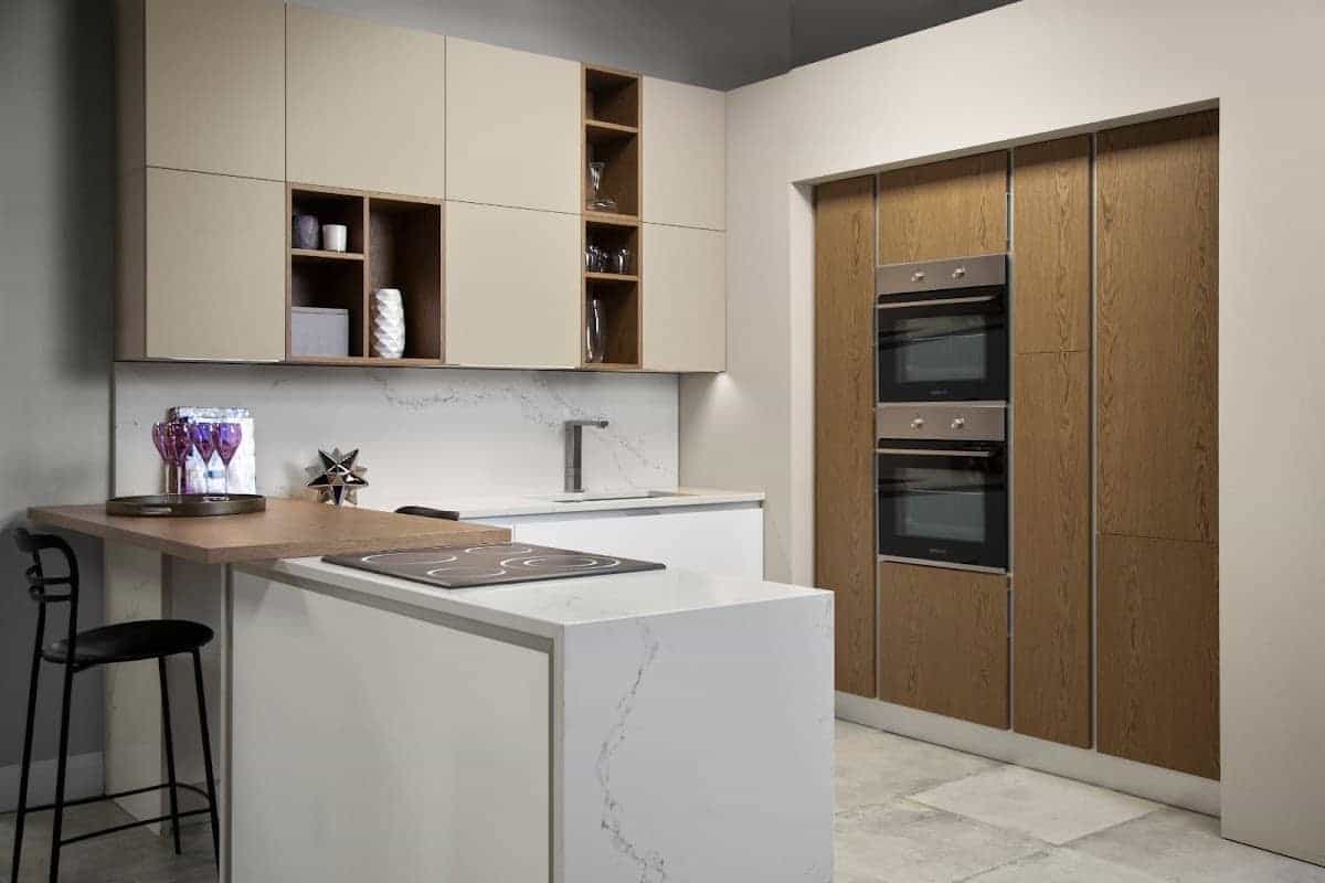 United Cabinets Inc, cabinet and countertop installation in Oakville, image 3