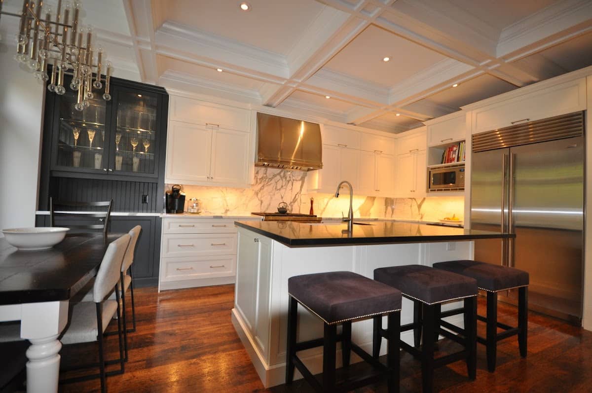 Wolstencroft Kitchens Ltd, kitchen renovation in Don Mills